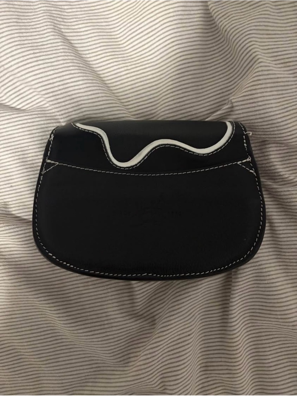 John Fluevog Black Shoulder Bag with White Trim - Picture 5 of 5